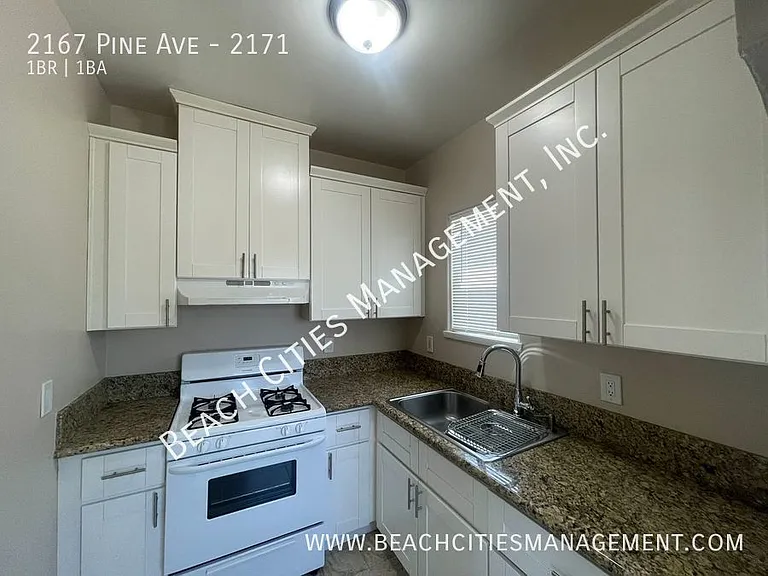 2167 Pine Ave #2171 — Photo 23