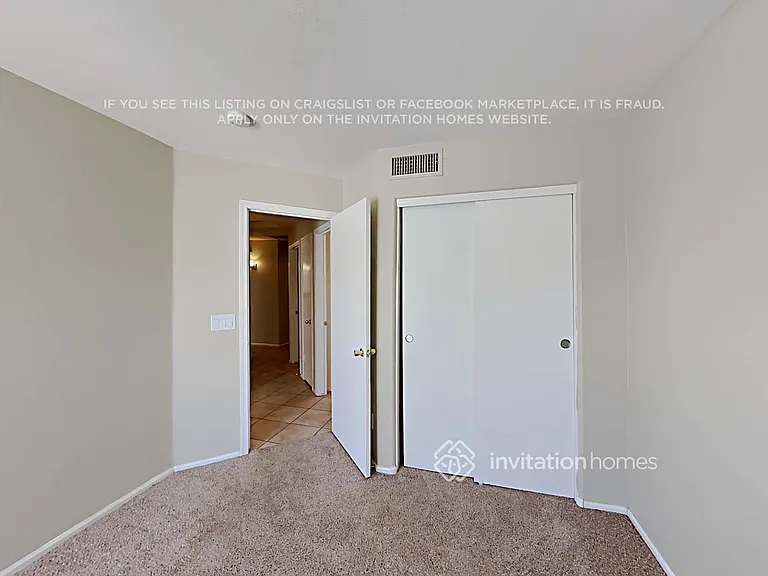 16661 W Latham St — Photo 10