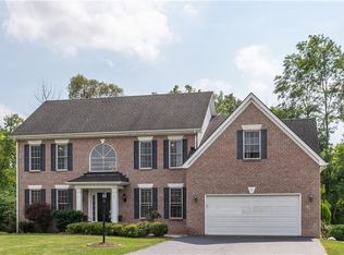 20 Nightfrost Ln, Henrietta, NY 14467