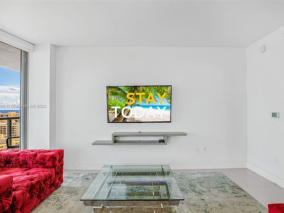 3rd image of 2600 E Hallandale Beach Blvd #T2802
