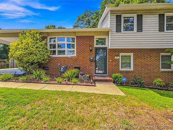 2nd image of 821 Edenwood Dr