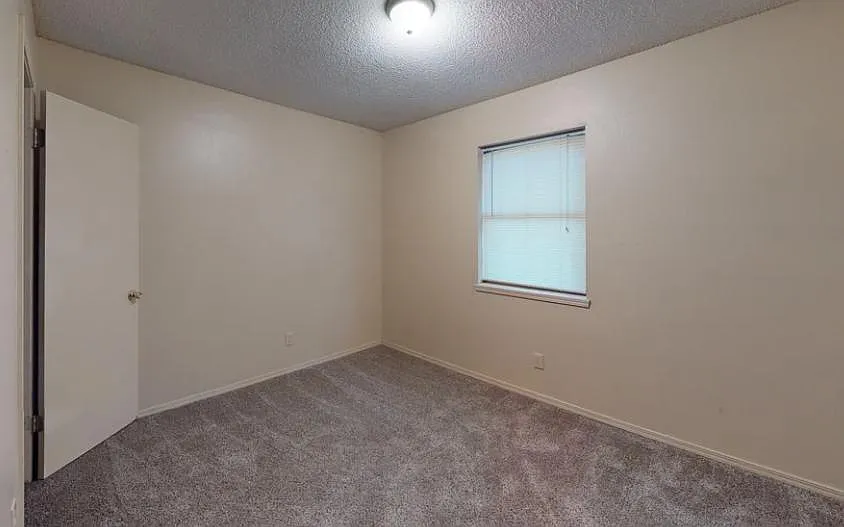 2 bed, 680 sqft, $700 — Photo 4