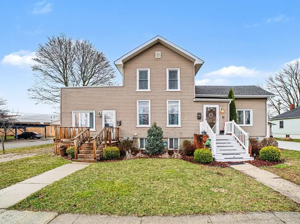 214/216 N Pine St, Saint Louis, MI 48880