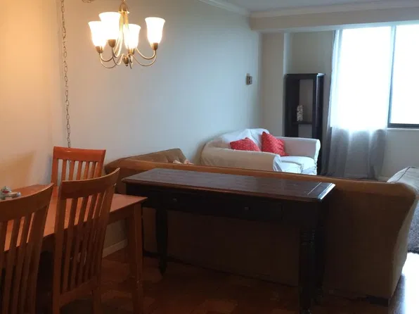 5225 Pooks Hill Rd, Bethesda, MD