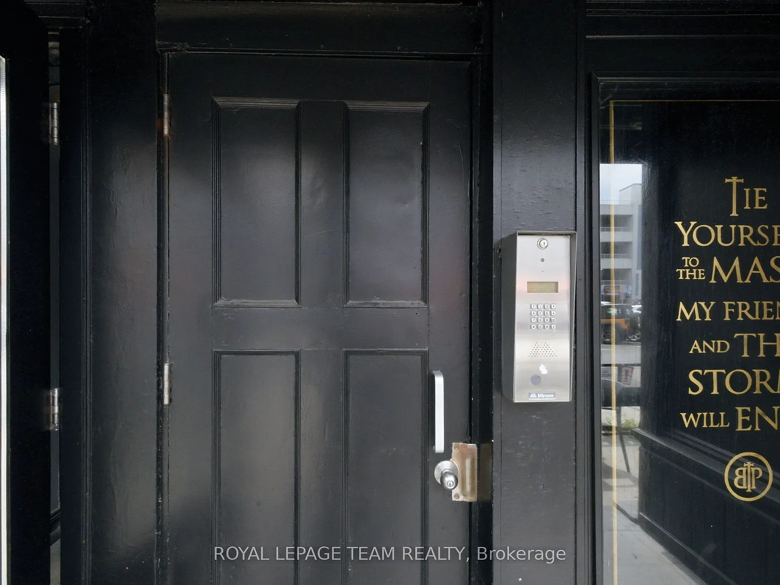 2 bed, $1,975 — Photo 4