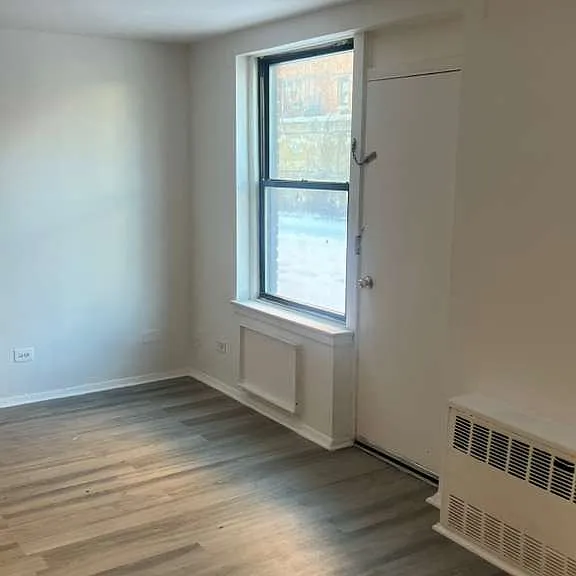 2204 Collier Ave #2H — Photo 2