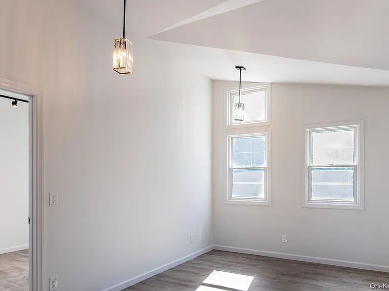 43 N Midland Ave #114 — Photo 9