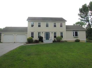 860 Maquam Shore Rd, Swanton, VT 05488