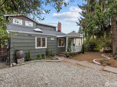 9732 15th Avenue NE, Seattle, WA, 98115