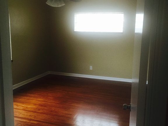 16x12 bedroom