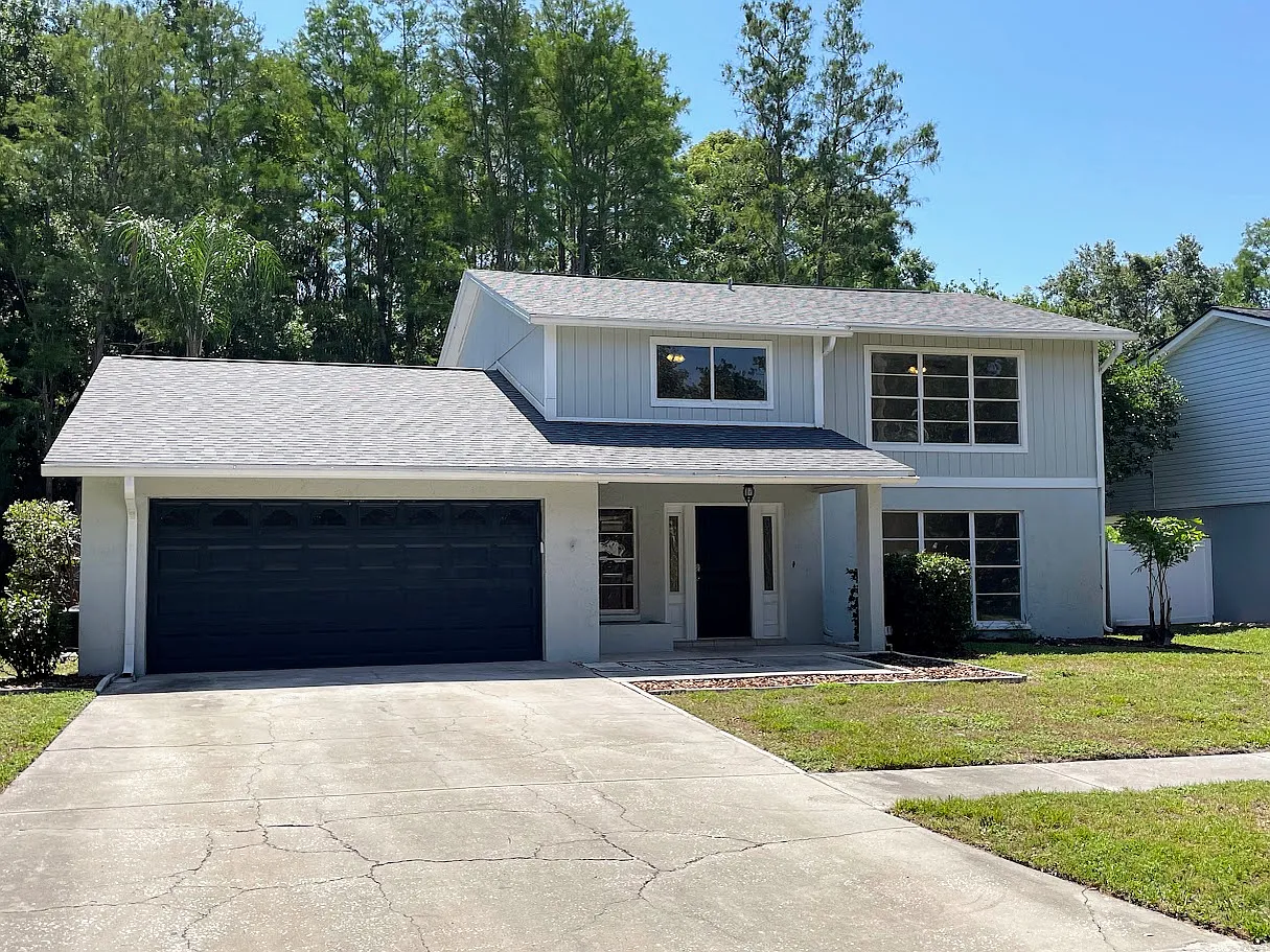 4 bed, 2.5 bath, 2220 sqft, $3,195 — Photo 1