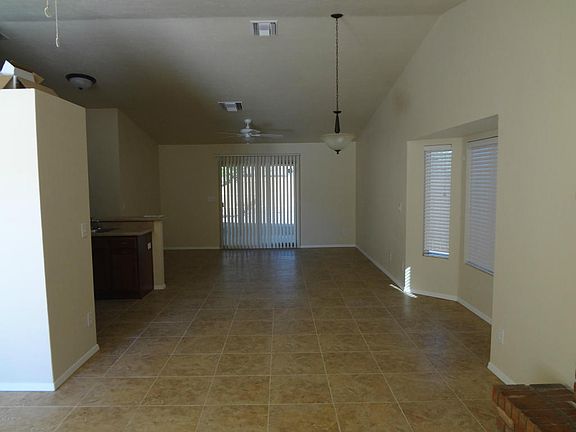 5th image of 1796 W Chardonnay Dr