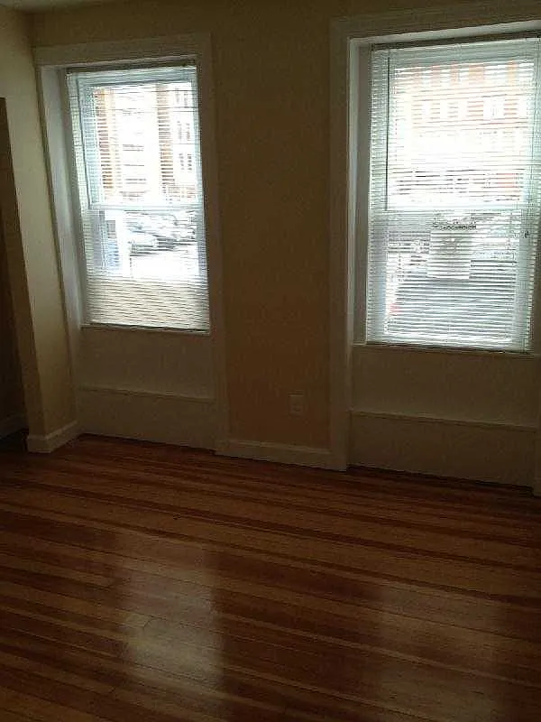 1 bed, $3,200 — Photo 3