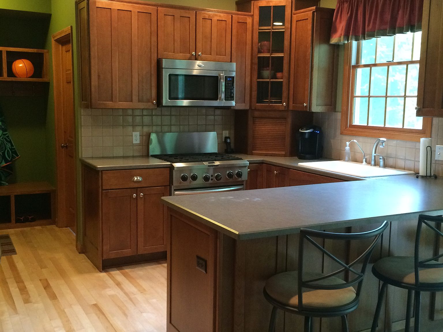 1331 Old Farm Ln, Saint Joseph, MI 49085 Zillow