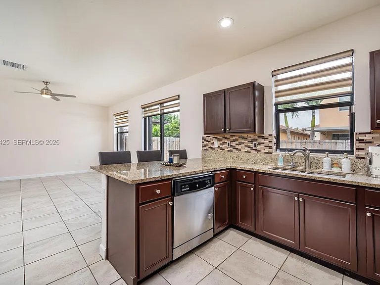25006 SW 118th Ave — Photo 12