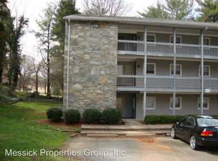 2938 Ramsgate Ct, Winston Salem, NC 27106