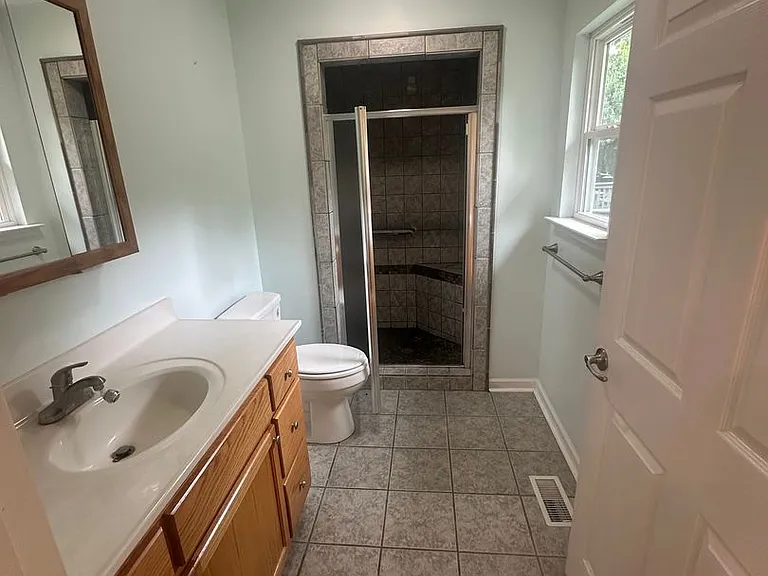 8104 Igou Gap Rd — Photo 17