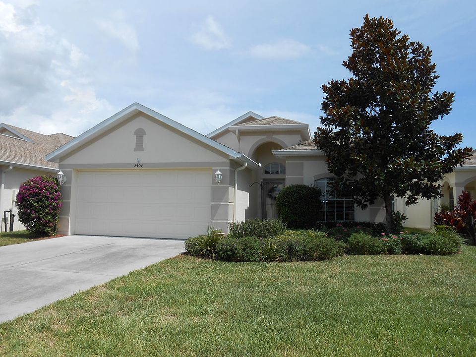 2nd image of 2404 Pleasant Hill Ln