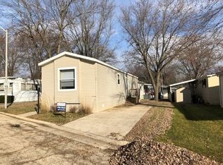 1059 Lake Terrace Rd, Elgin, IL 60123