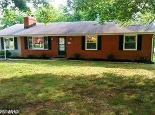 719 Bourne St, Fredericksburg, VA