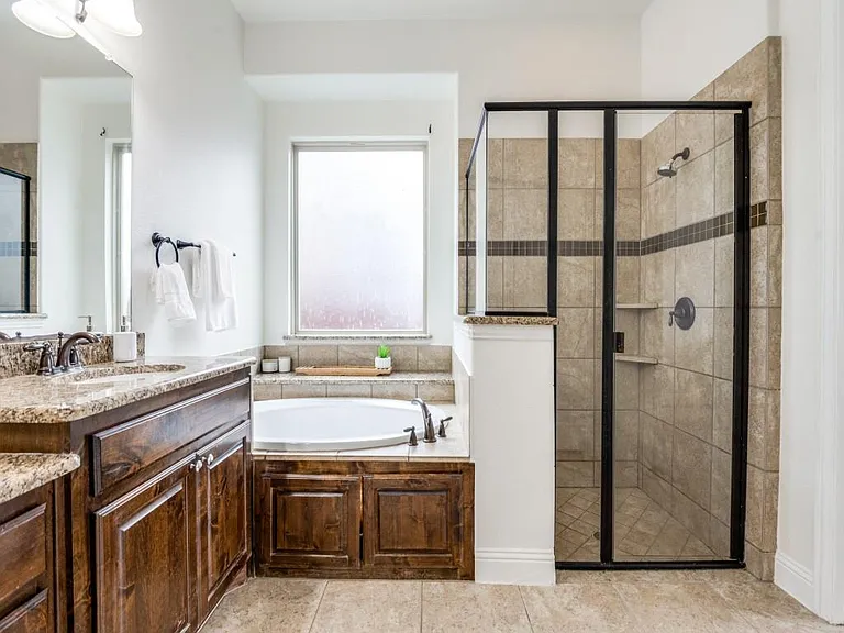 1191 Polo Heights Dr — Photo 32