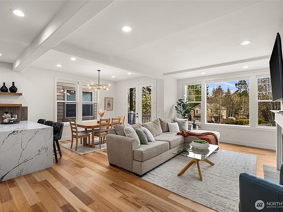 5th image of 11127 NE 162nd Street