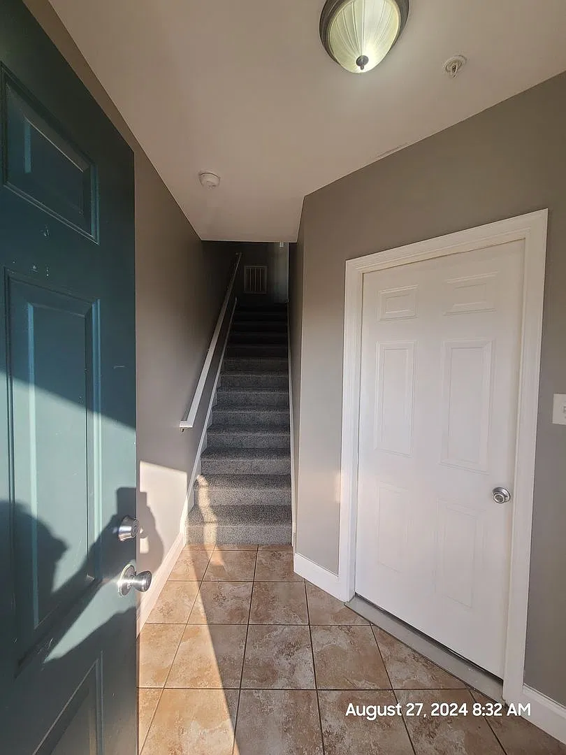 3 Bedroom 2 1/2 bath Townhome for Rent in Waynesboro — Photo 3
