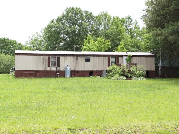 104 McCall Ln, Easley, SC 29640