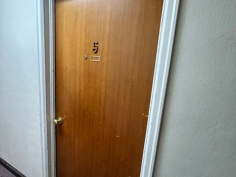 132 W. Main Street — Photo 3