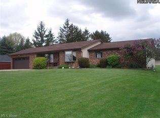 2860 W Edgerton Rd, Broadview Heights, OH 44147