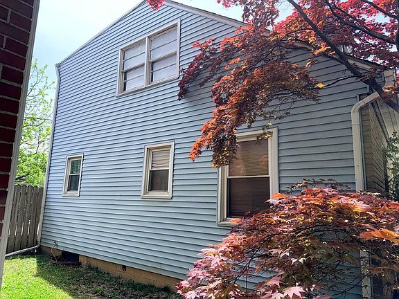 4th image of 2755 Vanderberg Ave