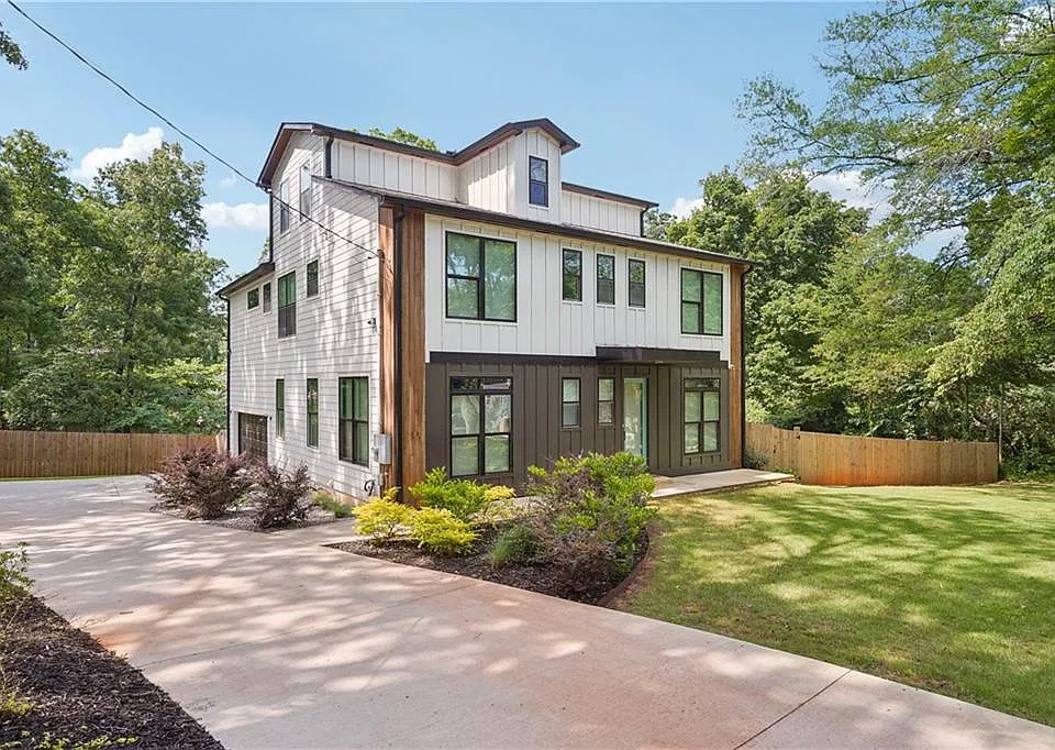 3087 Alston Dr