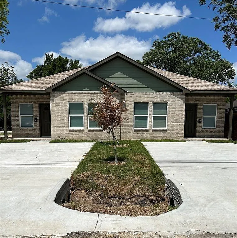 3 bed, 2.0 bath, 1186 sqft, $1,850 — Photo 1