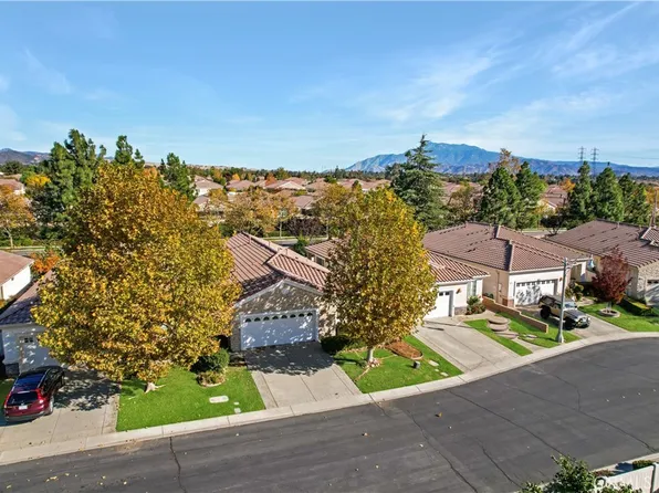 1690 Sarazen St, Beaumont, CA 92223