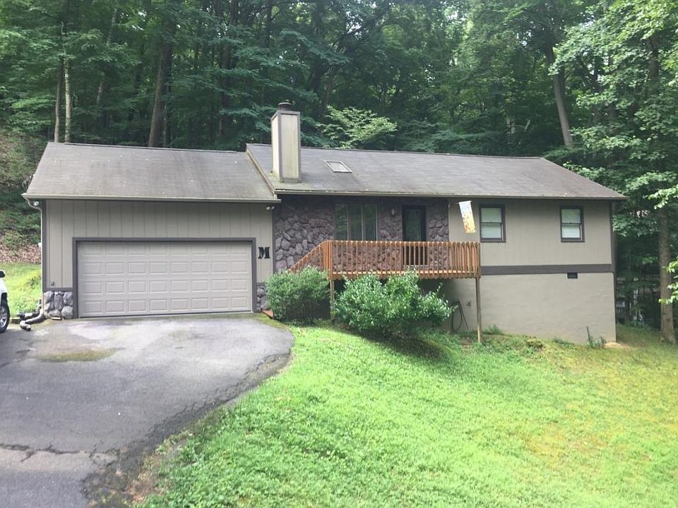 1st image of 1028 Surmont Ct