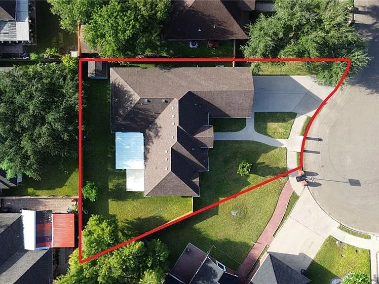 2212 Lilly Cove Dr — Photo 20