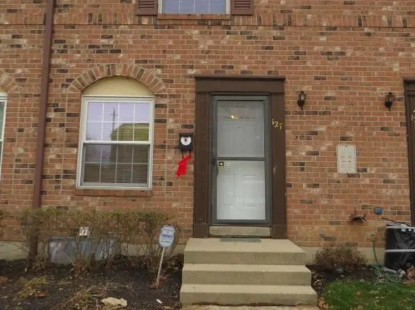 127 Tarryton Ct W, Columbus, OH 43228