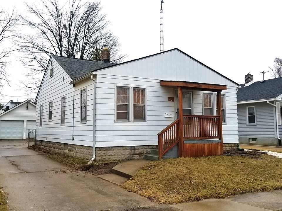 1st image of 3325 Menominee St