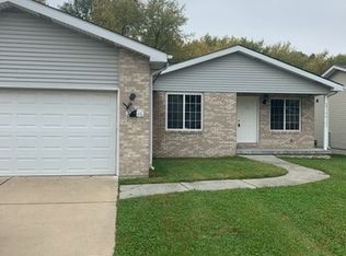 22316 Plum Creek Dr, Sauk Village, IL 60411