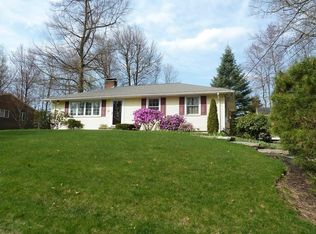 83 Beechwood Rd, Holden, MA 01520