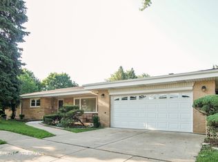 400 Bonnie Brae Ave, Itasca, IL 60143