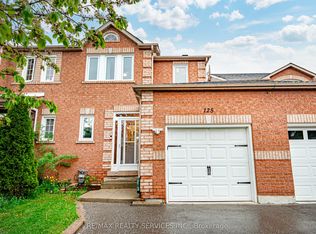 125 Lent Cres, Brampton, ON L6Y 5E6