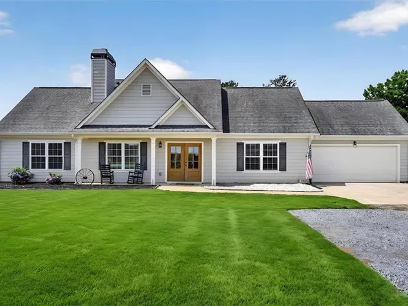 267 Hammond Rd SE, Calhoun, GA 30701
