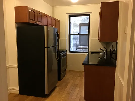 Rented by Excelle Realty Group LTD | media 14