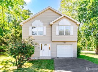 53 Bernard Ave, Edison, NJ 08837