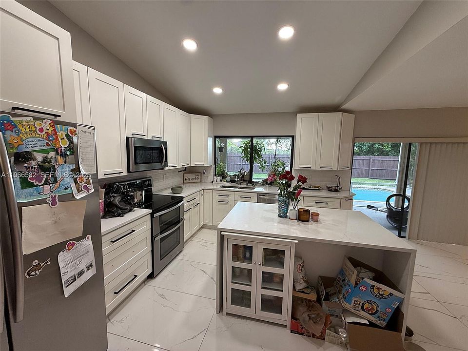 1st image of 20888 Sugarloaf Ln