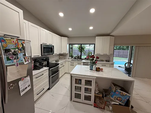 20888 Sugarloaf Ln Photo 1