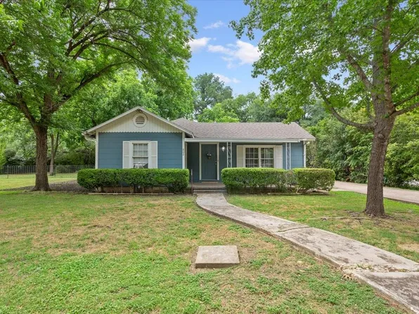 802 Avenue A, Valley Mills, TX 76689