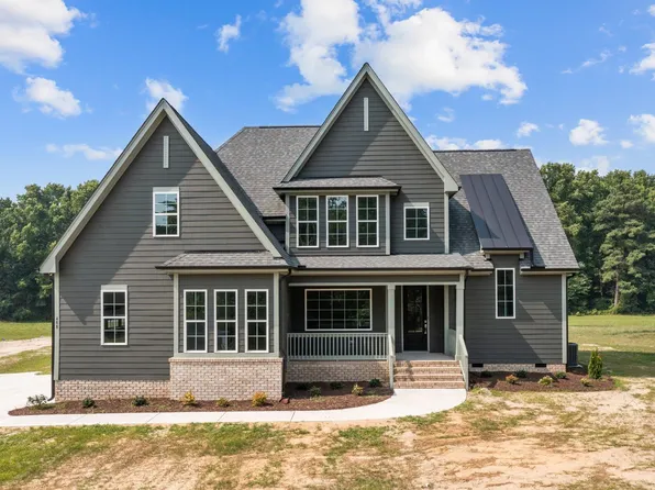 488 Pine Ridge Rd, Zebulon, NC 27597