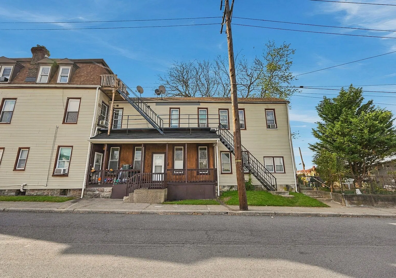 801 W. Berwick Street — Photo 1